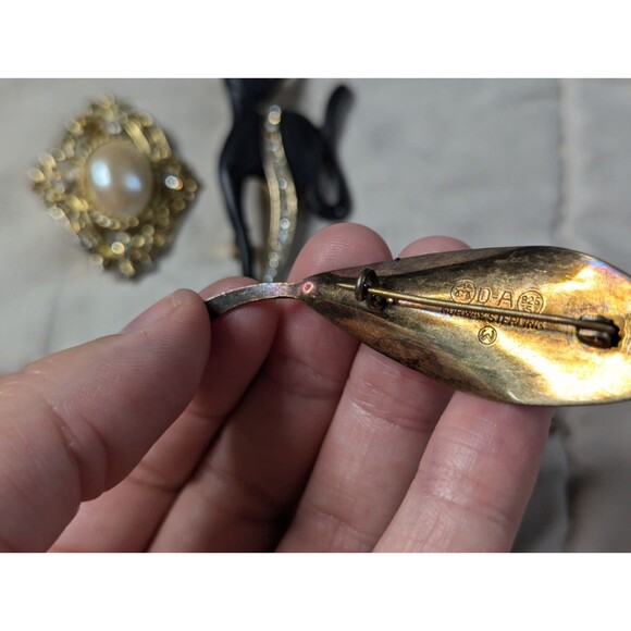 Lot Of 4 Vintage Pins Black Cat Fly Bee Leaf Cabochon Norway Sterling - Picture 14 of 16